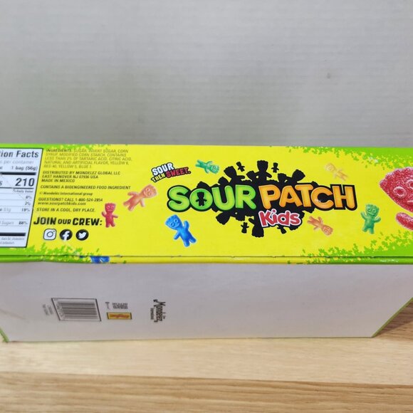 SOUR PATCH KIDS Soft & Chewy Candy, Bulk Candy, 24 - 2 oz Bags - Picture 6 of 6